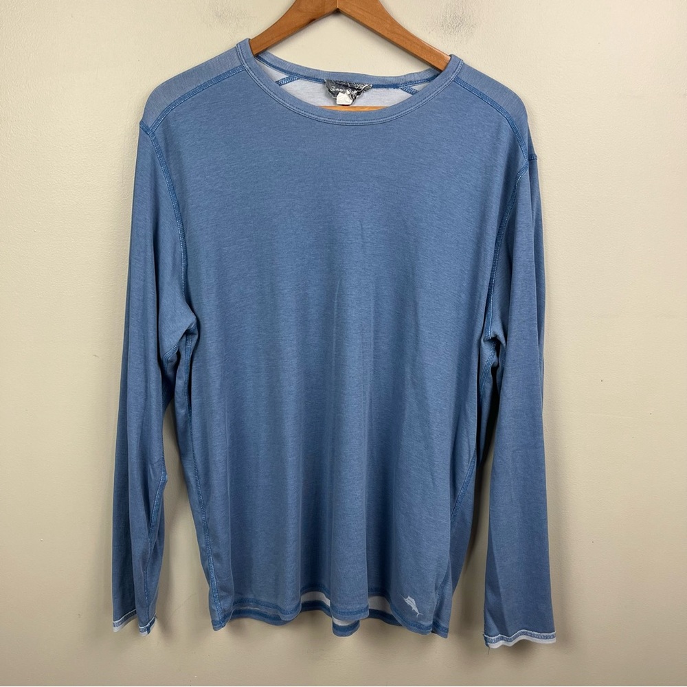 Tommy Bahama crew long sleeve shirt